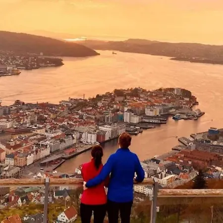 Dinbnb L 500m To Bryggen L Renovated 2024 Bergen