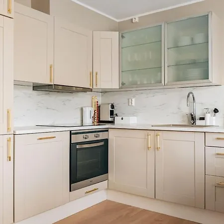 Apartment Dinbnb L 500m To Bryggen L Renovated 2024